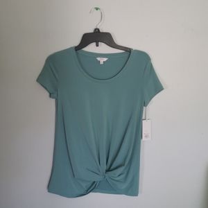 Short sleeve knotted top